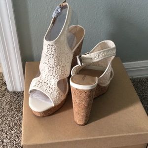 New! Lucky Brand Wedge Sandals